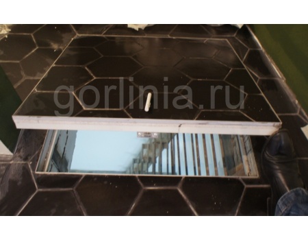 Напольный люк АМО 800п*700